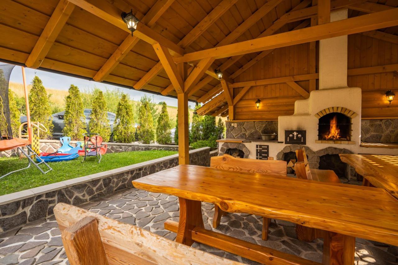 Wellness Drevenica Zuberec, 3 Apartmany, 2 Studia, Tatranske Stity Z Terasy Luaran gambar
