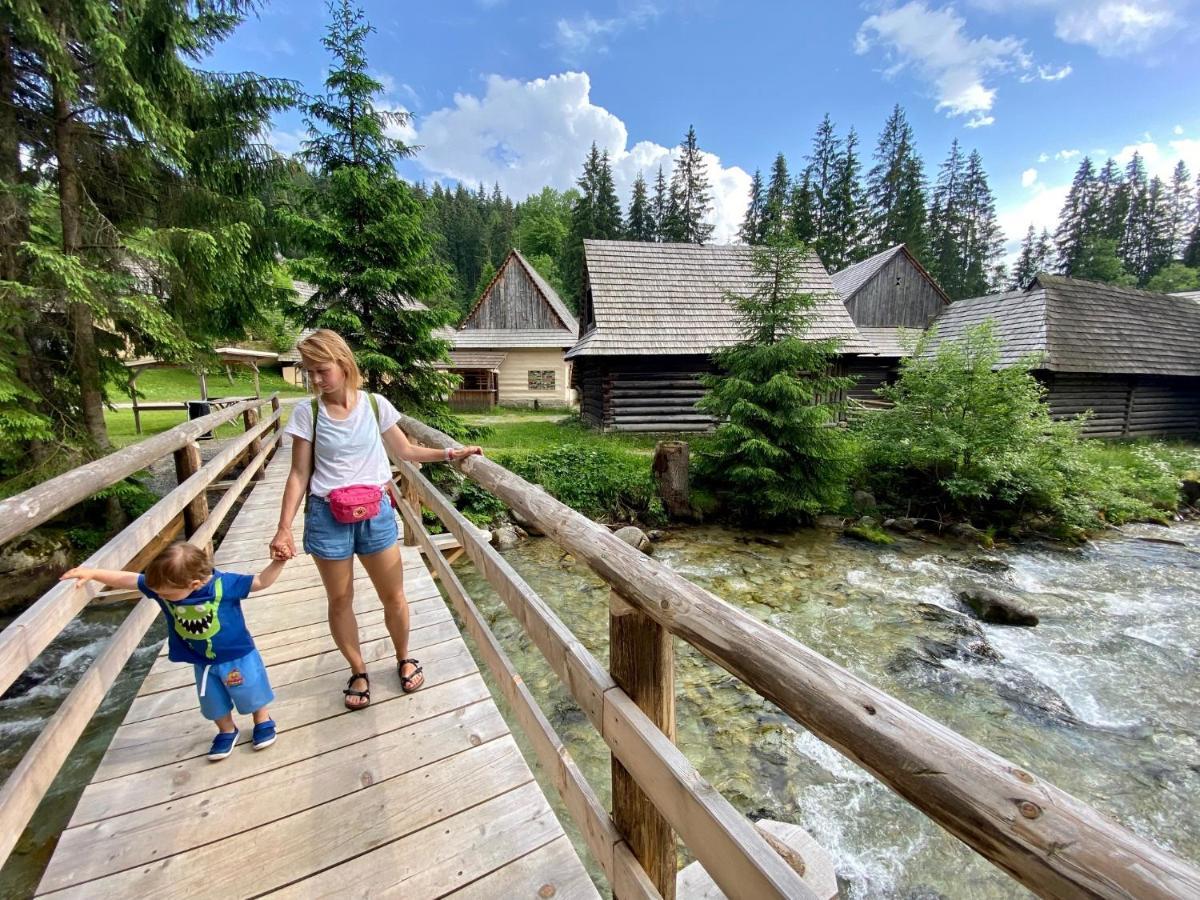 Wellness Drevenica Zuberec, 3 Apartmany, 2 Studia, Tatranske Stity Z Terasy Luaran gambar