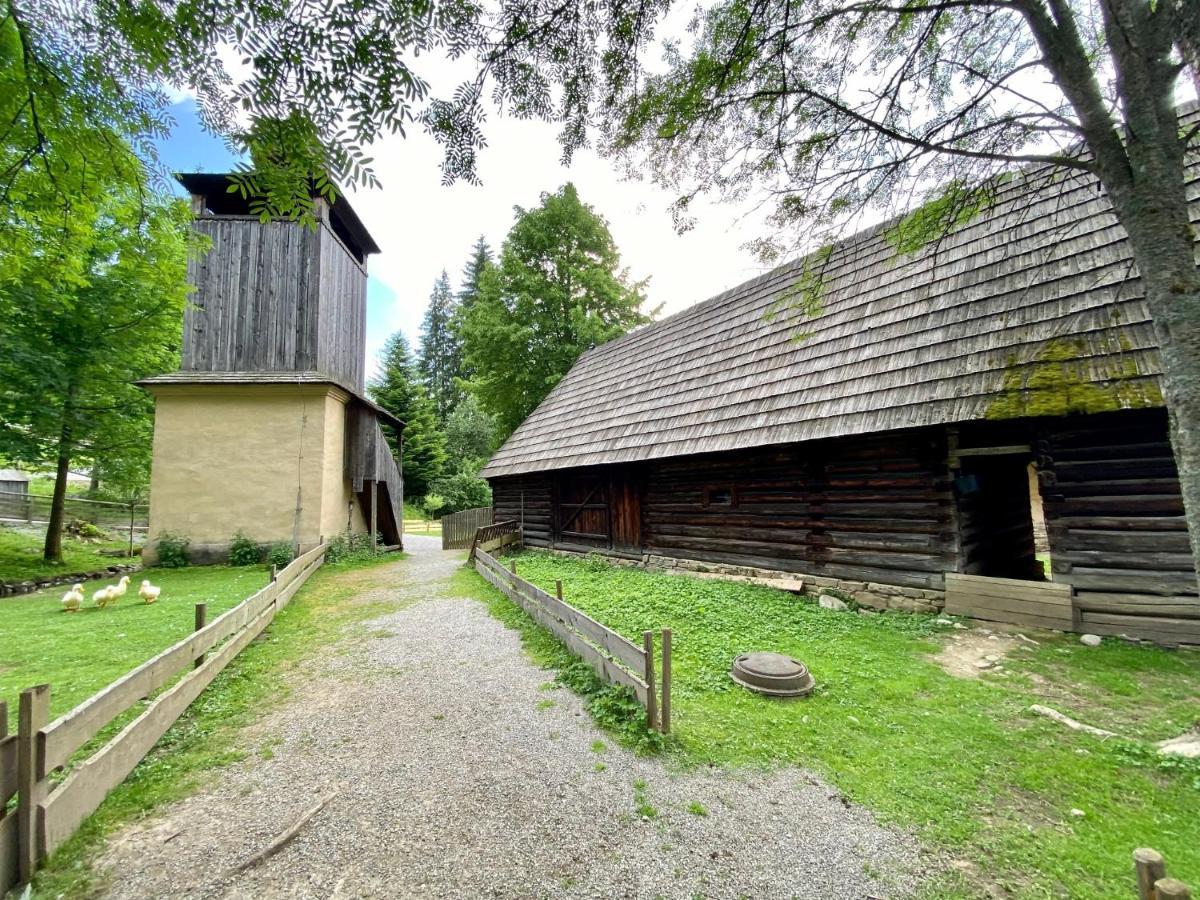 Wellness Drevenica Zuberec, 3 Apartmany, 2 Studia, Tatranske Stity Z Terasy Luaran gambar