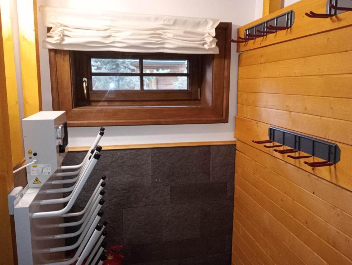 Wellness Drevenica Zuberec, 3 Apartmany, 2 Studia, Tatranske Stity Z Terasy Luaran gambar